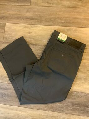 English Laundry Men's Charcoal Gray Stretch Chinos